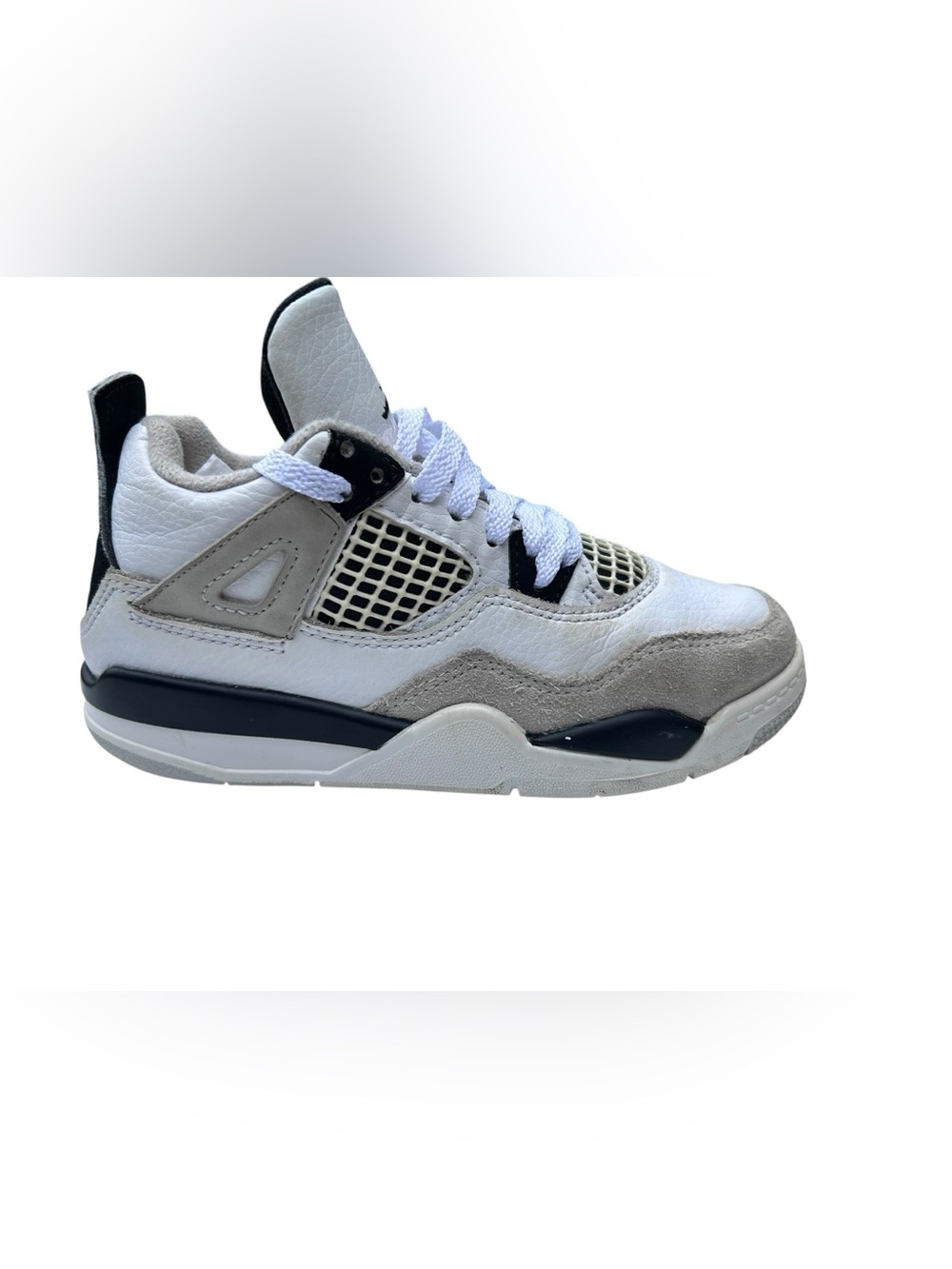 Jordan 4 OG Retro
PS Size 13C Boys Kids Sneakers
"Black Military" Neutral Grey - Picture 6 of 9